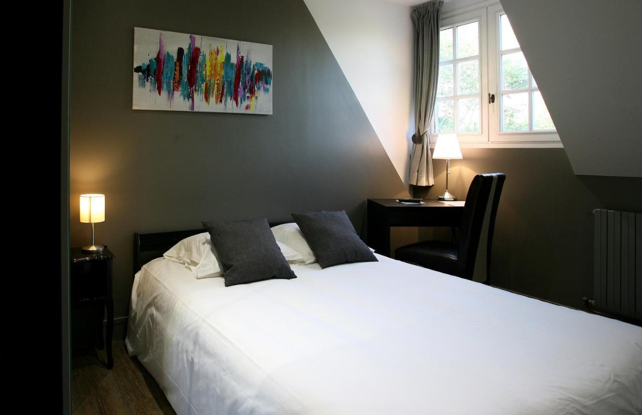 La Grande Bruyere Hotel Touffreville  Exterior photo